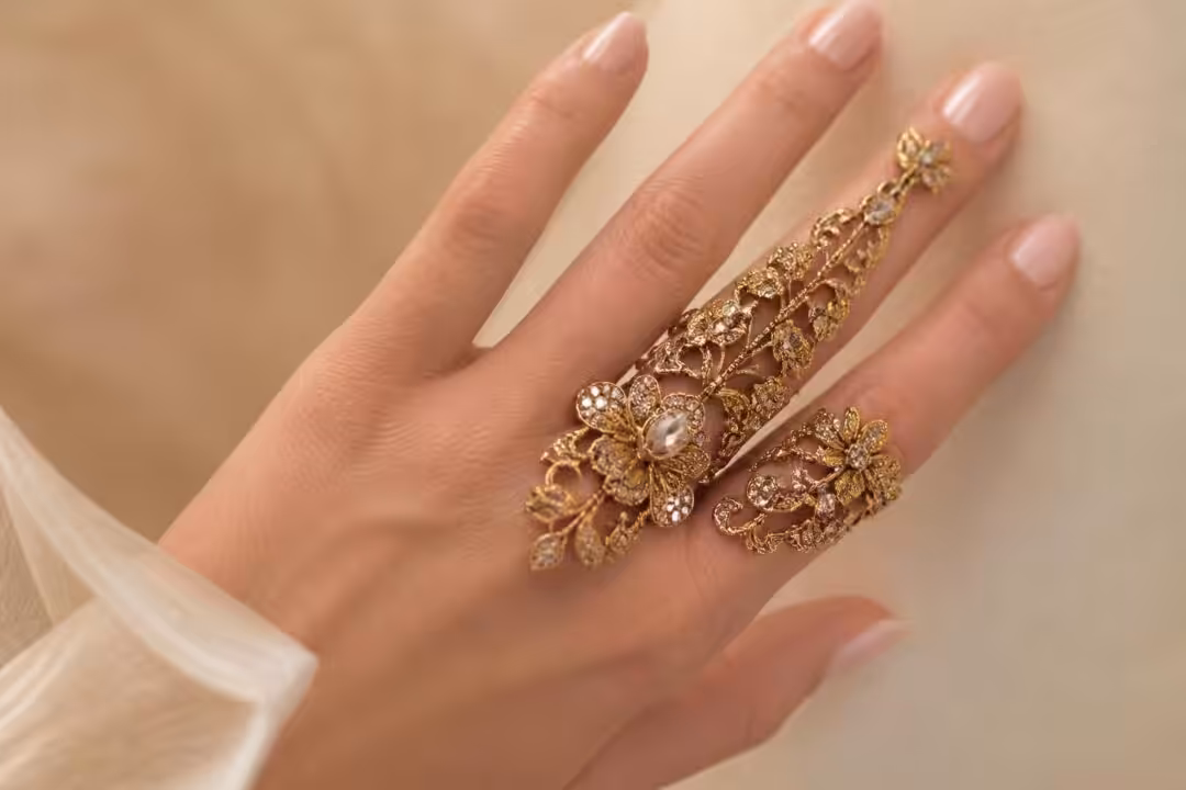 découvrez notre tuto diy pour créer une bague 3 doigts façon princesse, élégante et originale à porter au quotidien.